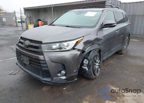 2018 Toyota Highlander Se z USA, uszkodzony, nr VIN 5TDJZRFH7JS538821